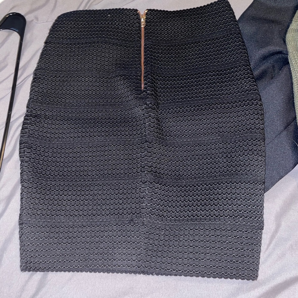 Black pencil skirt